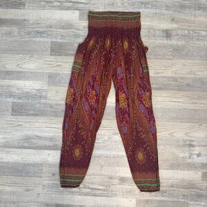 Burgundy Feather Print Harem Pants Size Medium Smocked Waist, Pockets M3